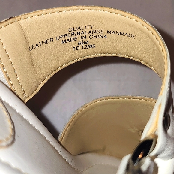 Women's Liz Claiborne Flex - Picture 6 of 8